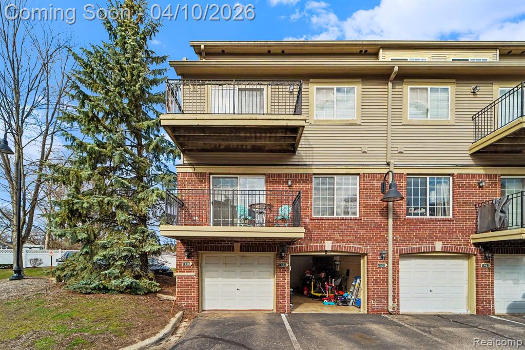 1456 Silverbrook Ridge Drive, Walled Lake, MI 48390 — Photo 16