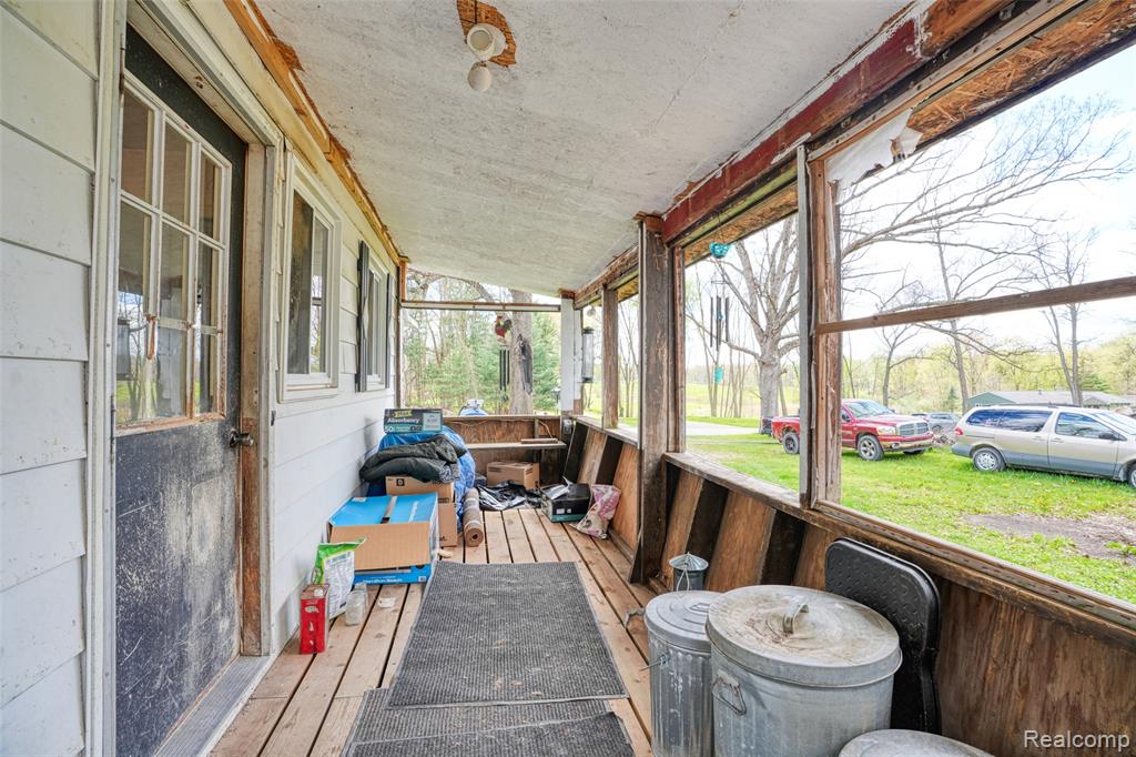 5704 Crandall Road, Howell, MI 48855 — Photo 14