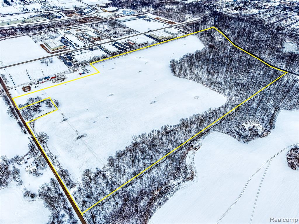 000 Gregory Road, Fowlerville, MI 48836 — Photo 3