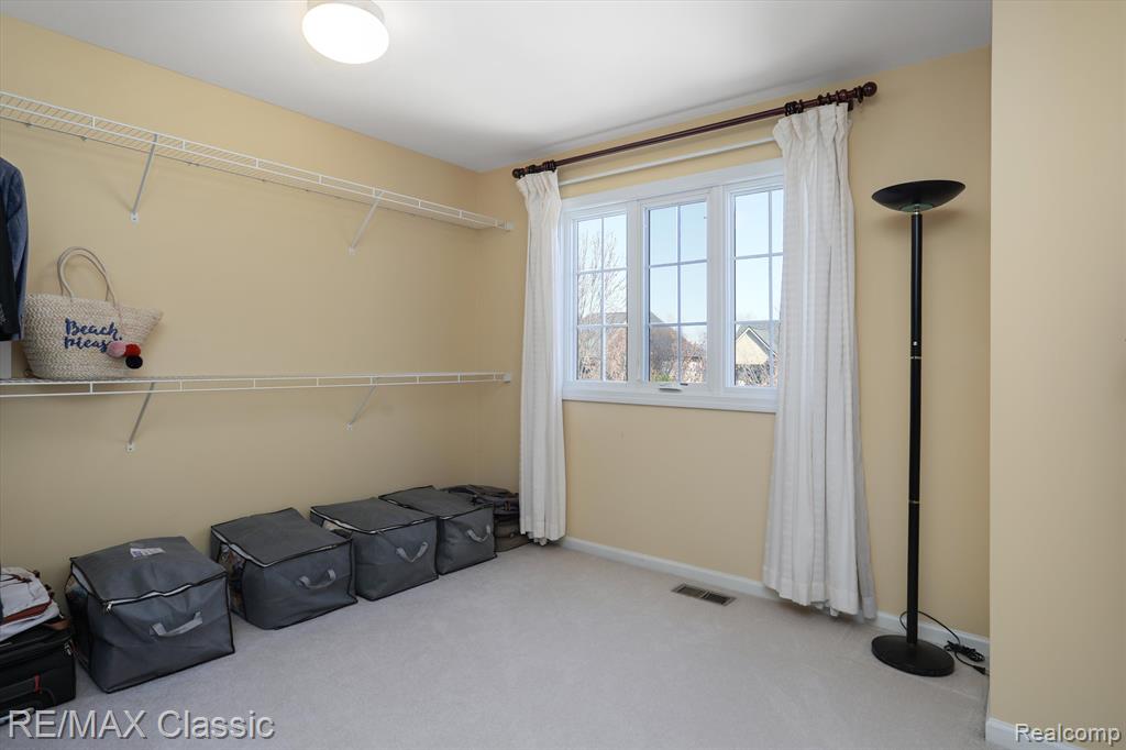 41547 BURROUGHS Avenue, Novi, MI 48377 — Photo 27