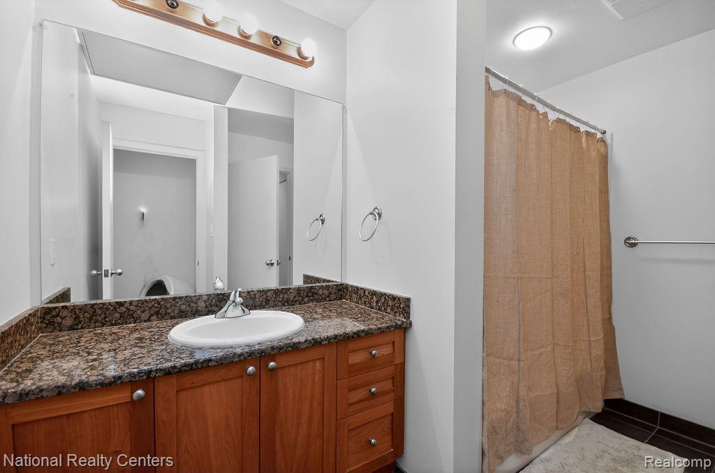 200 River Place Drive, 23, Detroit, MI 48207 — Photo 25