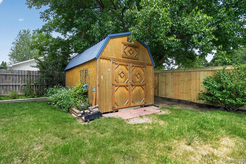 721 Jerome Avenue, Owosso, MI 48867 — Photo 27