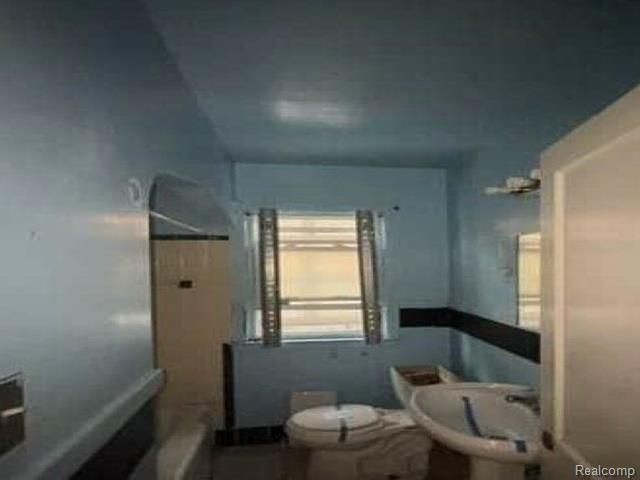 10500 Morang Drive, Detroit, MI 48224 — Photo 9