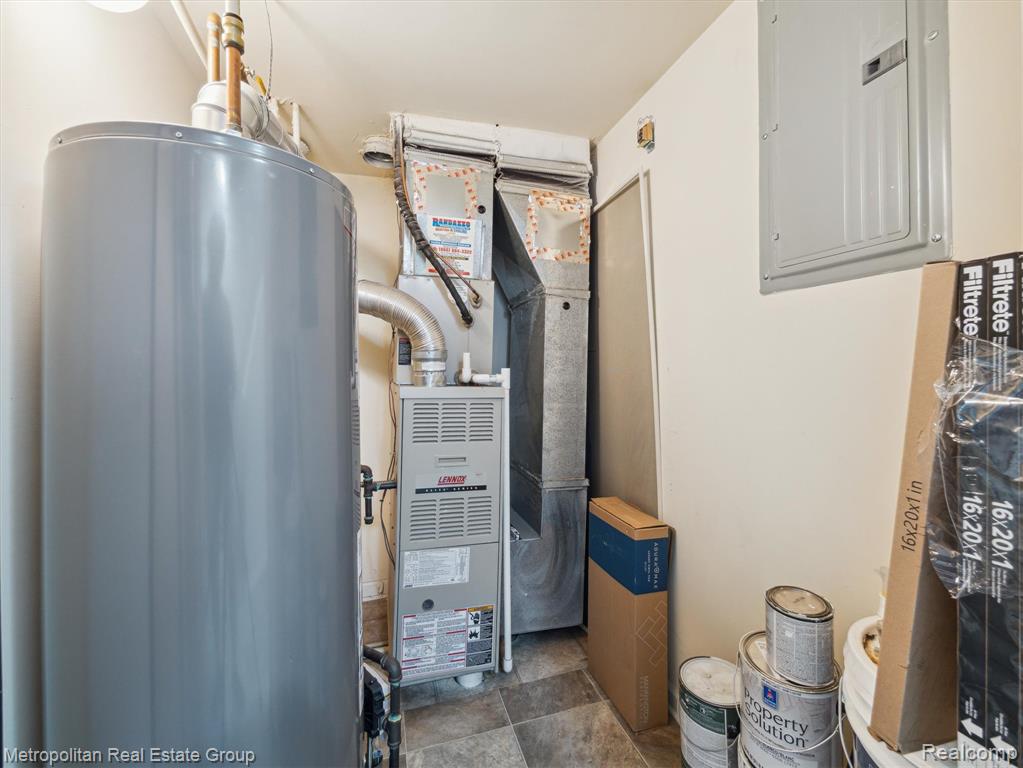 1156 Faulkner, Troy, MI 48083 — Photo 29