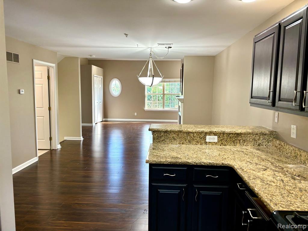697 RIVER PARK VILLAGE Boulevard, Northville, MI 48167 — Photo 14