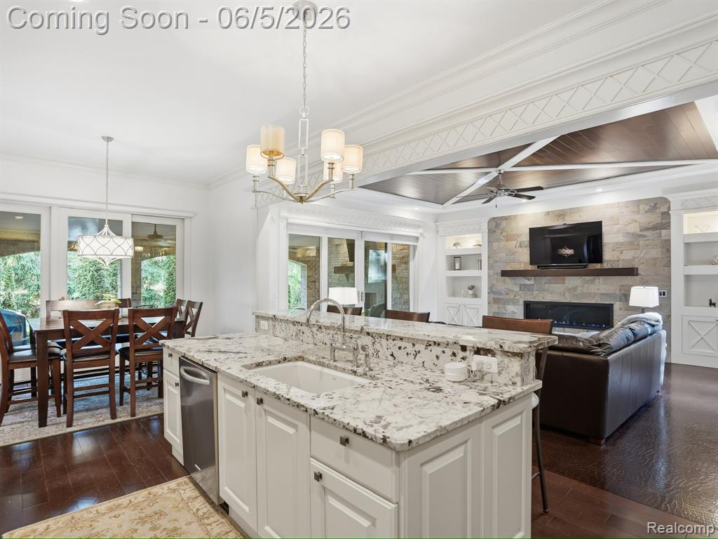 55951 Ashbrooke Drive W, Utica, MI 48316 — Photo 17