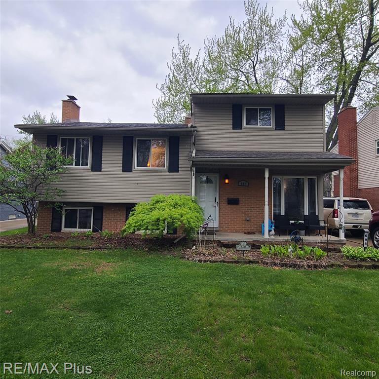 698 Shenandoah Drive, Clawson, MI — front exterior