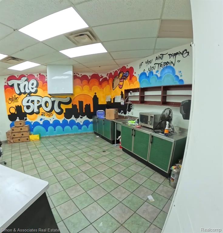 8009 E Jefferson Avenue, Detroit, MI 48214 — Photo 8