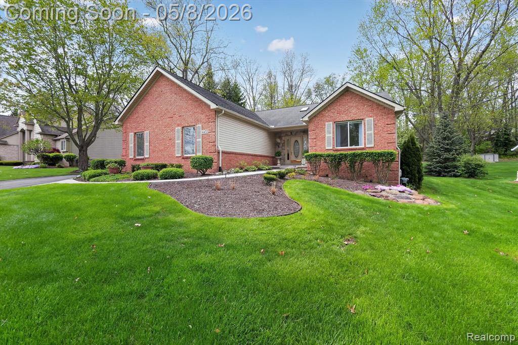 4455 Driftwood Drive, Commerce Twp, MI 48382 — Photo 2