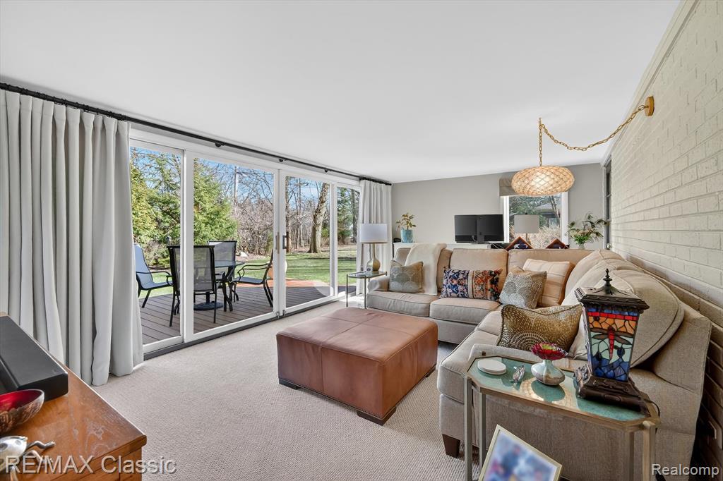 4731 Pickering Road, Bloomfield Hills, MI 48301 — Photo 18
