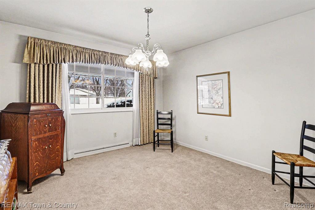 426 Bellewood Drive, Flushing, MI 48433 — Photo 10