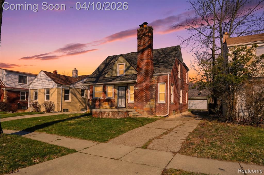 16600 Avon Avenue - Photo 2