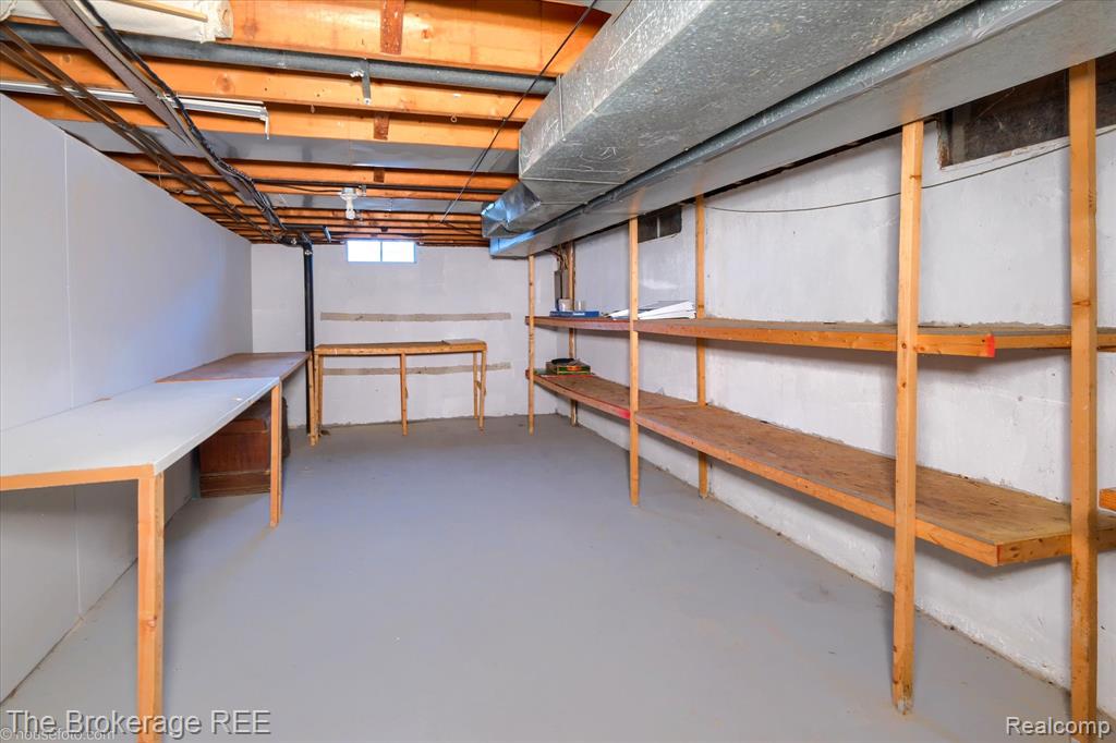 527 Amesbury Drive, Davison, MI 48423 — Photo 30