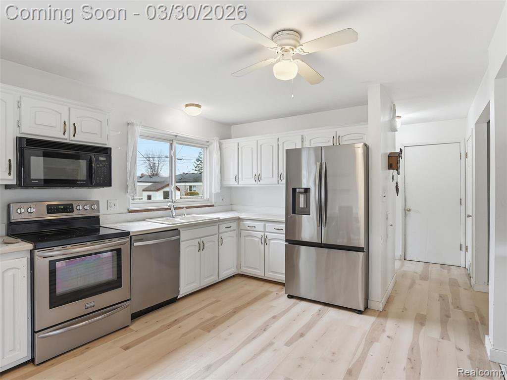 40326 William Drive, Sterling Heights, MI 48313 — Photo 20