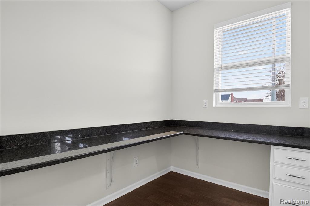 897 Harrison Street, Canton, MI 48188 — Photo 23