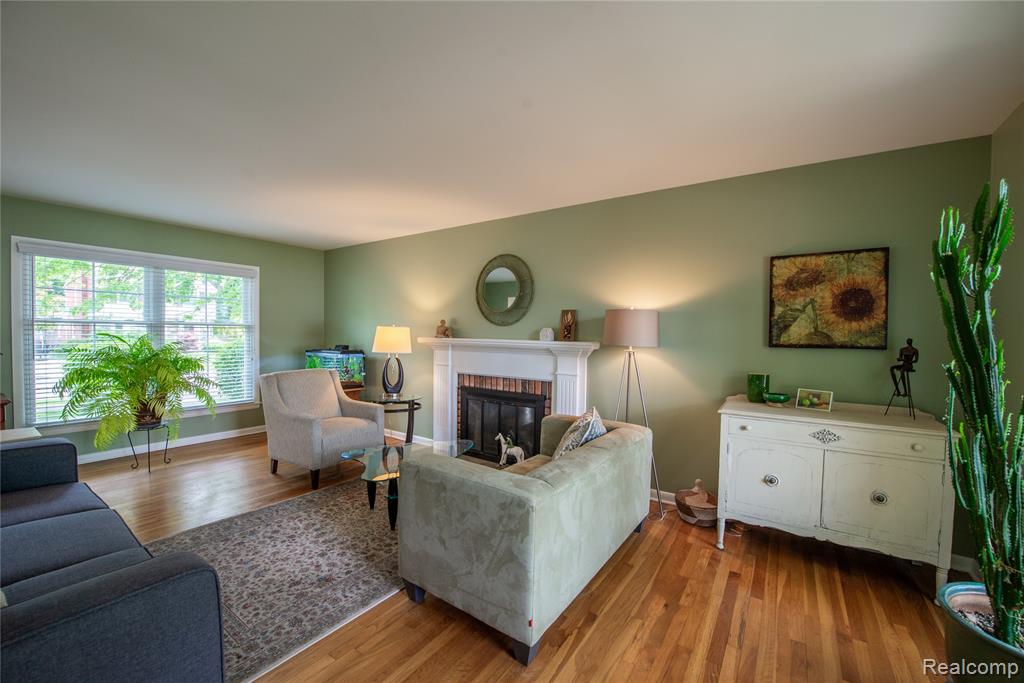 4220 Arlington Drive, Royal Oak, MI 48073 — Photo 12