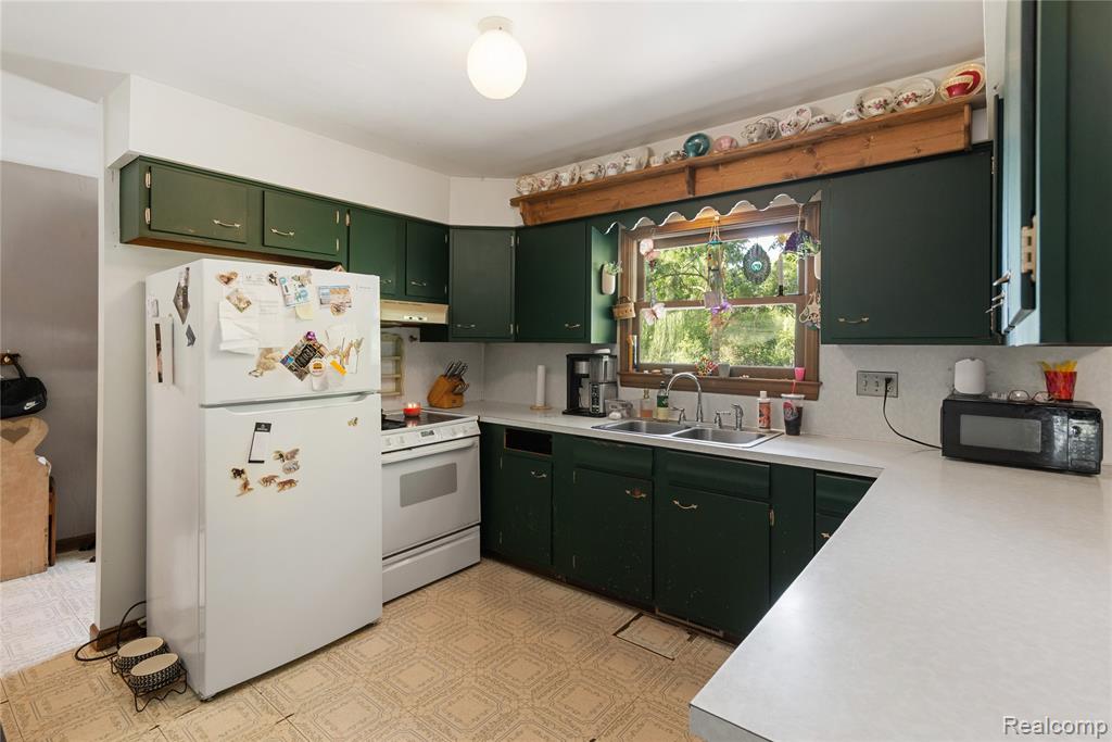 742 Westchester Drive, Caro, MI 48723 — Photo 7