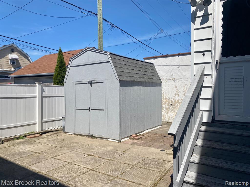 11809 Conant Street, Hamtramck, MI 48212 — Photo 11