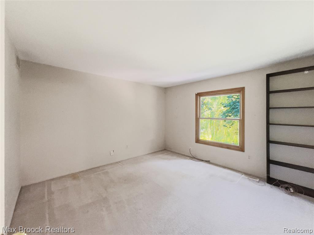 4259 Savoie Trail, West Bloomfield, MI 48323 — Photo 26