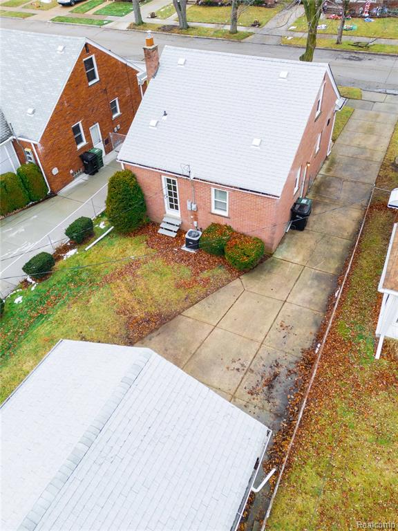 9255 Hubert Avenue, Allen Park, MI 48101 — Photo 34