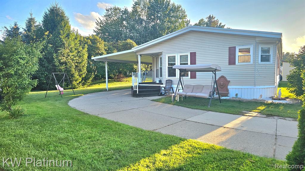 49107 CRANBERRY, Shelby, MI 48315 — Photo 3