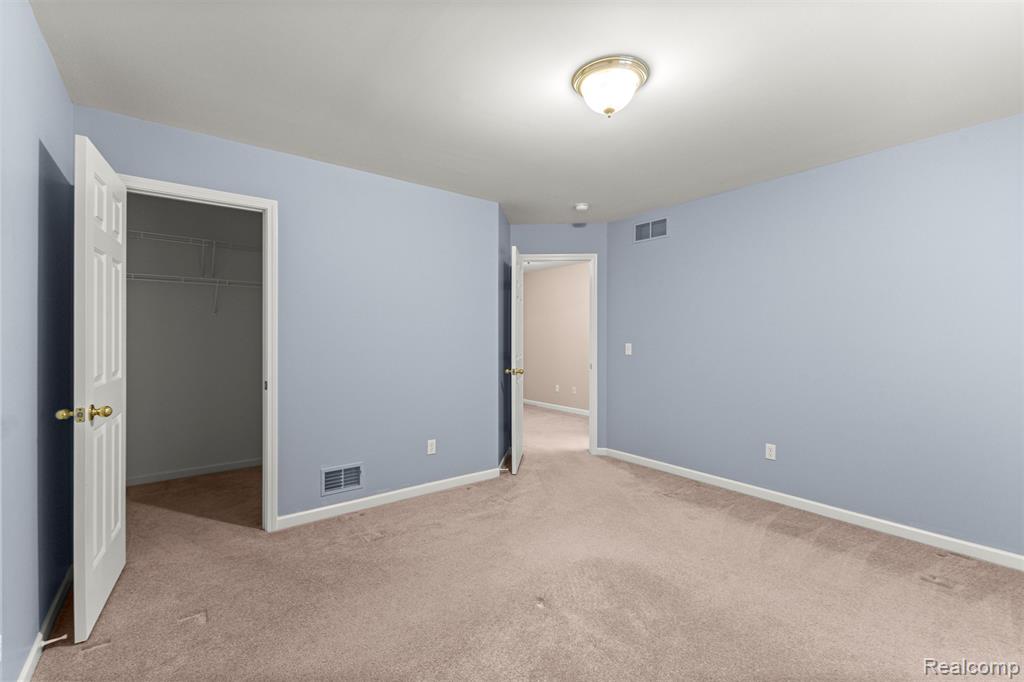 27142 Newberry Boulevard, Brownstown, MI 48134 — Photo 29