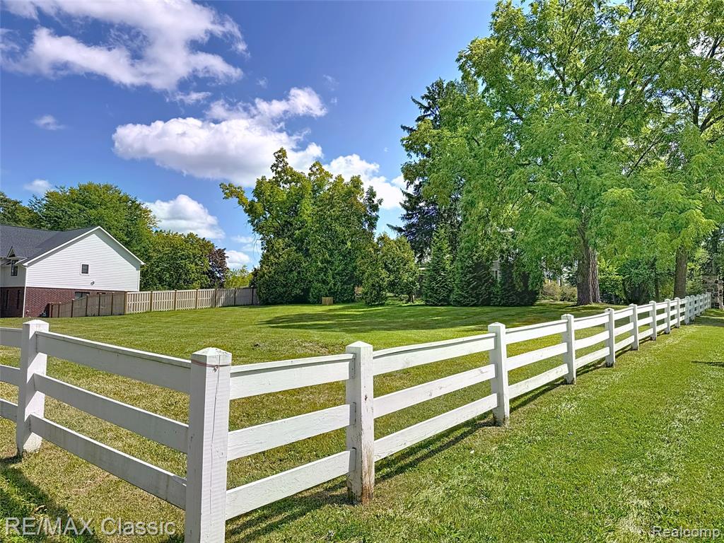 2100 Tuomy Road, Ann Arbor, MI 48104 — Photo 2