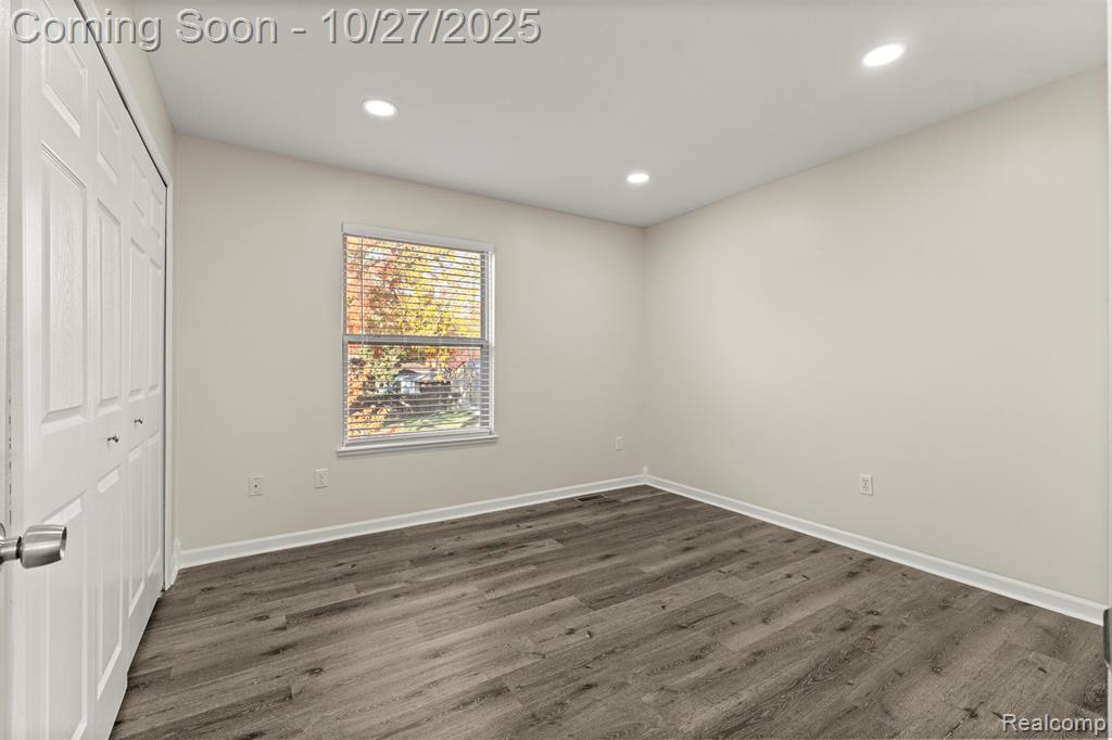 4209 Monroe Street, Dearborn Heights, MI 48125 — Photo 21