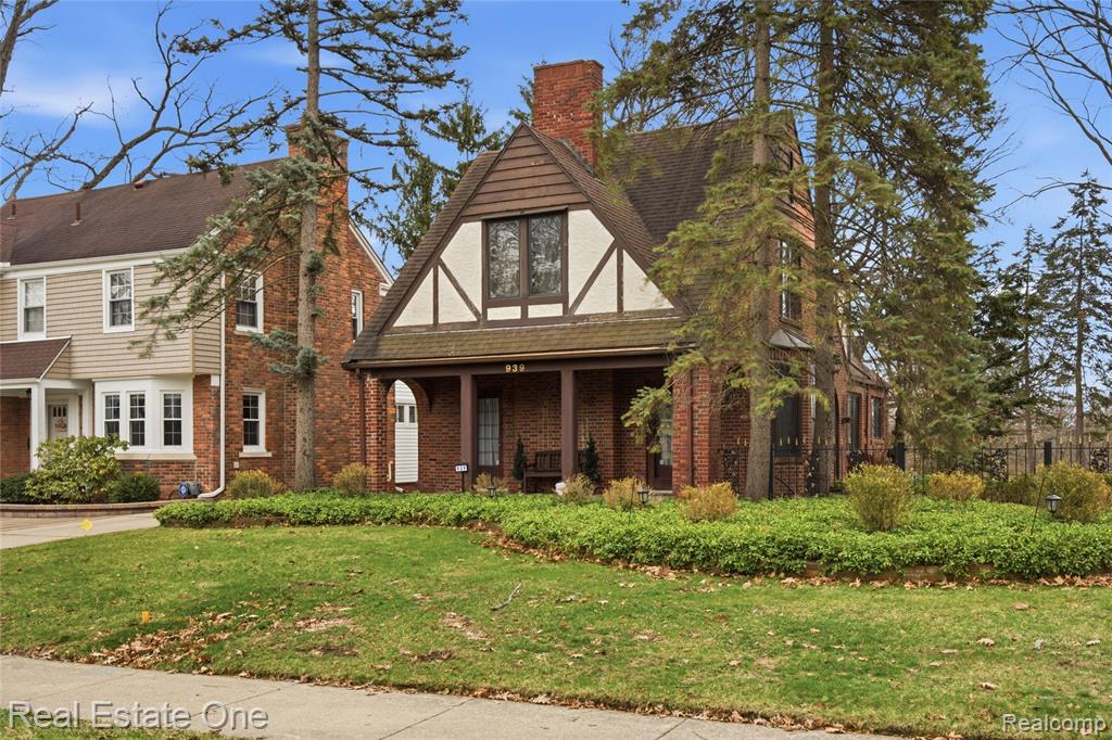 939 S HIGHLAND Street, Dearborn, MI 48124 — Photo 49