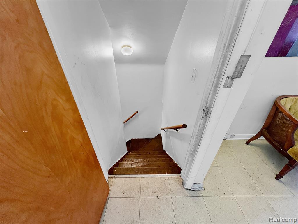 2121 BEARD Street, Detroit, MI 48209 — Photo 17