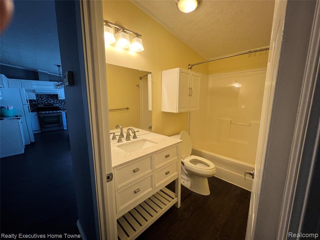 124 Hidden, Fort Gratiot, MI 48059 — Photo 15