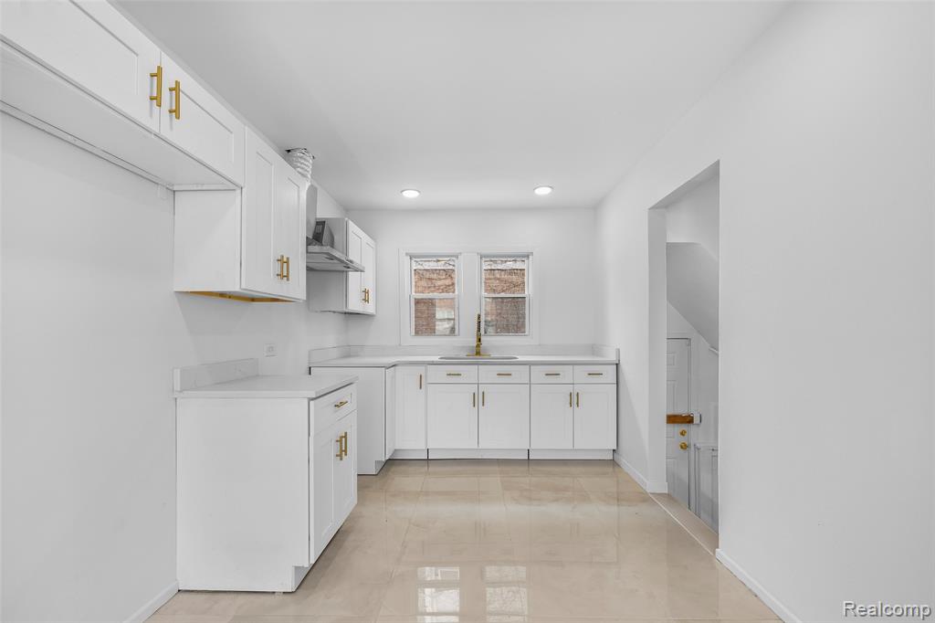15846 Lesure Street, Detroit, MI 48227 — Photo 32