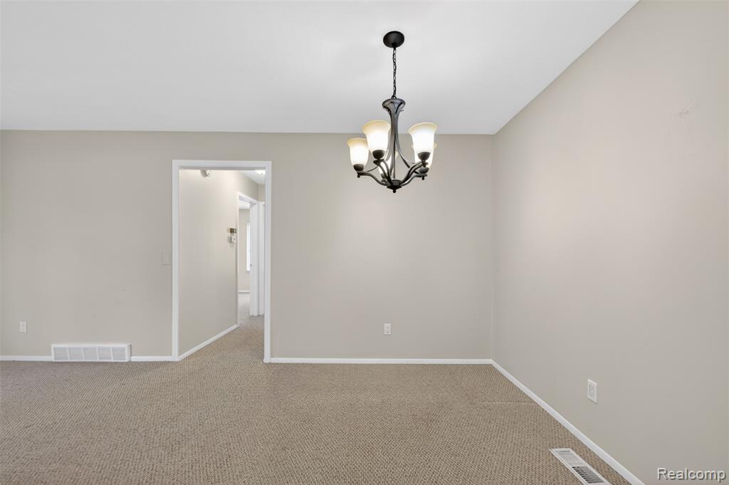 1484 Leisure Drive, Flint, MI 48507 — Photo 17