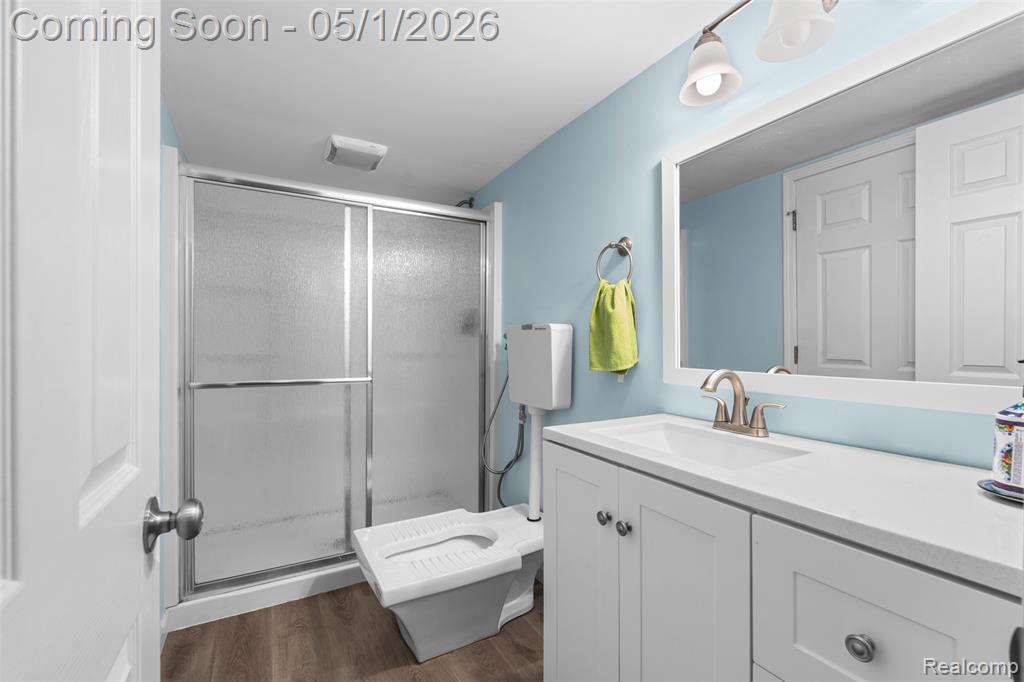 5686 Stratford Drive, West Bloomfield, MI — Photo 35