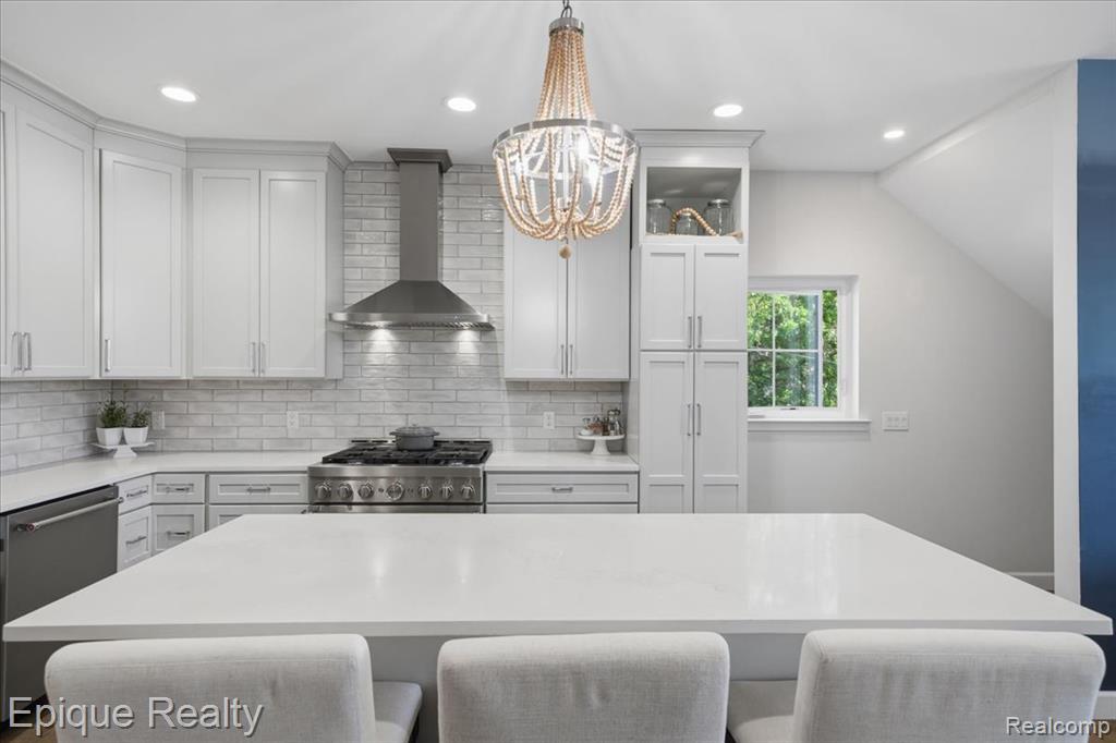 114 Bellevue Avenue, Lake Orion, MI 48362 — Photo 33