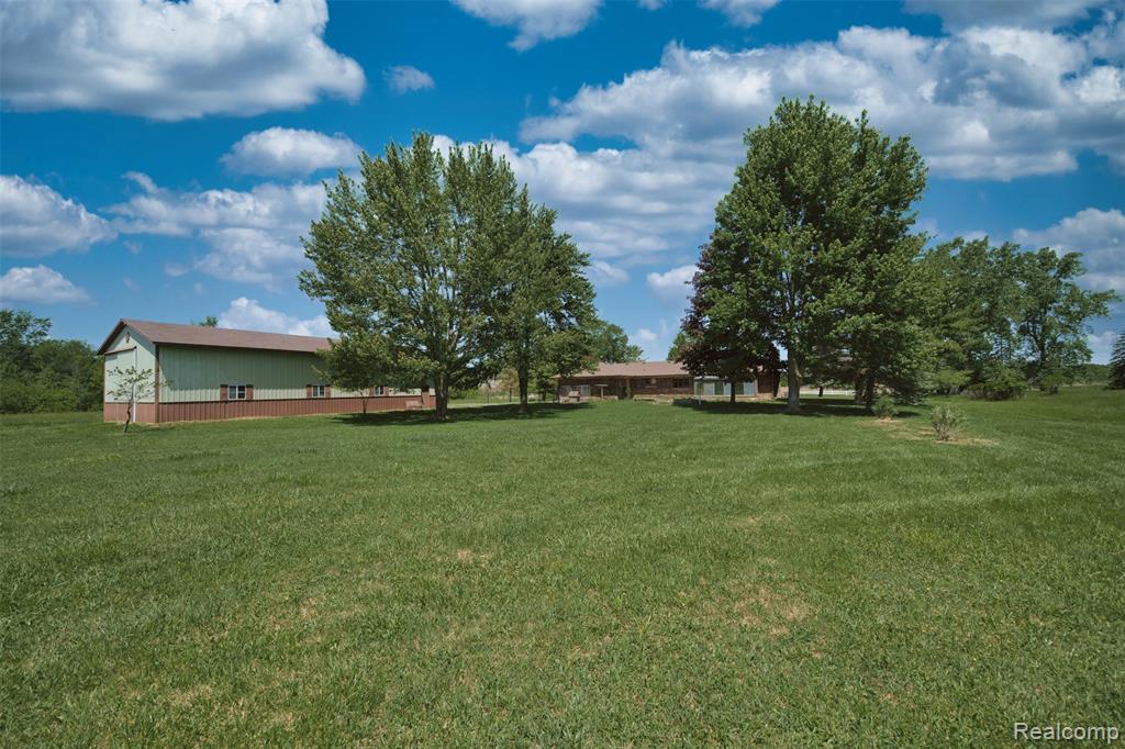 29940 29 Mile Road, Lenox, MI 48048 — Photo 38