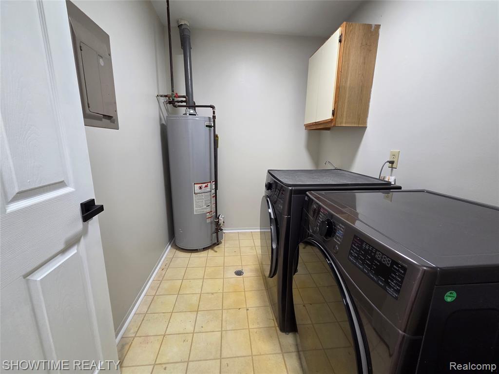 43441 Cape Drive, Sterling Heights, MI 48313 — Photo 19