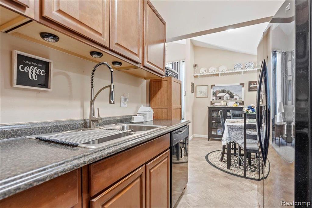 23534 Stonehenge Boulevard, Novi, MI — Photo 11