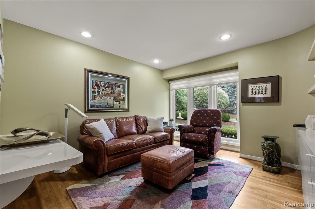 4771 Mada Court, West Bloomfield, MI — Photo 12
