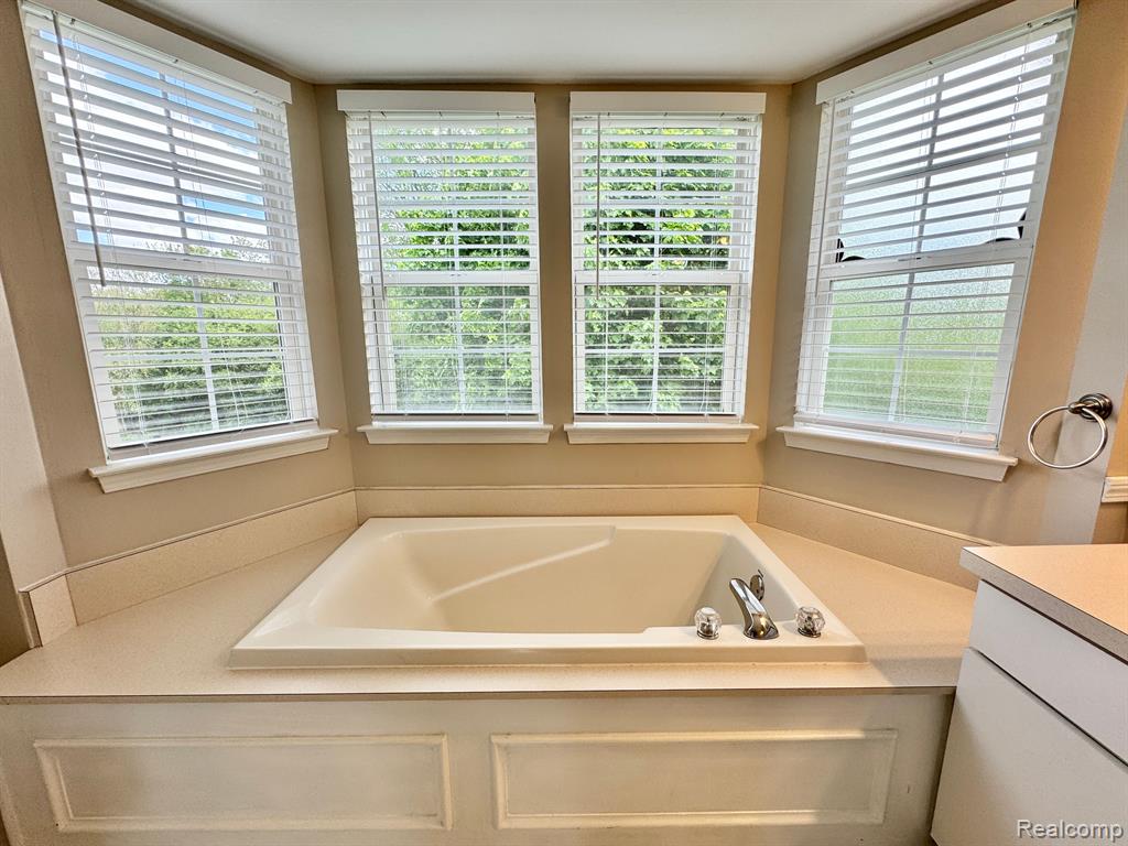4399 HUNTERS Circle E, Canton, MI 48188 — Photo 16