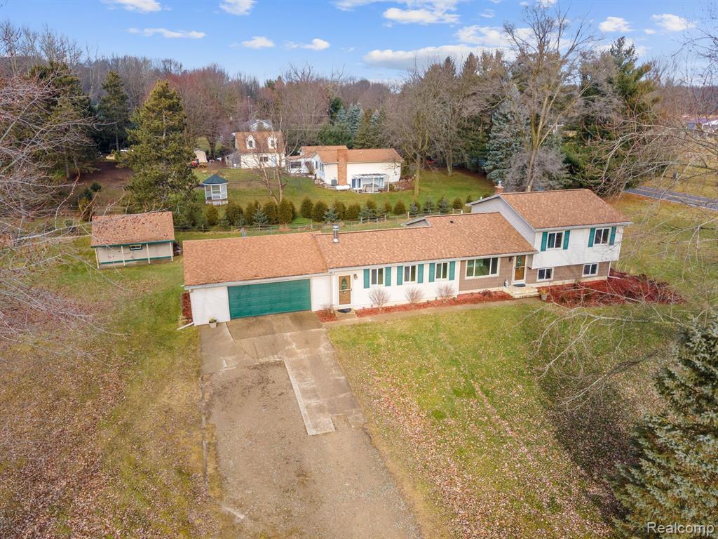 5236 PRATT Road, Lapeer, MI 48446 — Photo 3