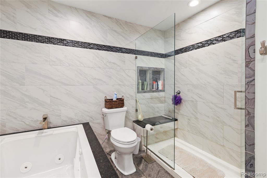 11359 Seymour Road, Gaines Vlg, MI 48436 — Photo 13