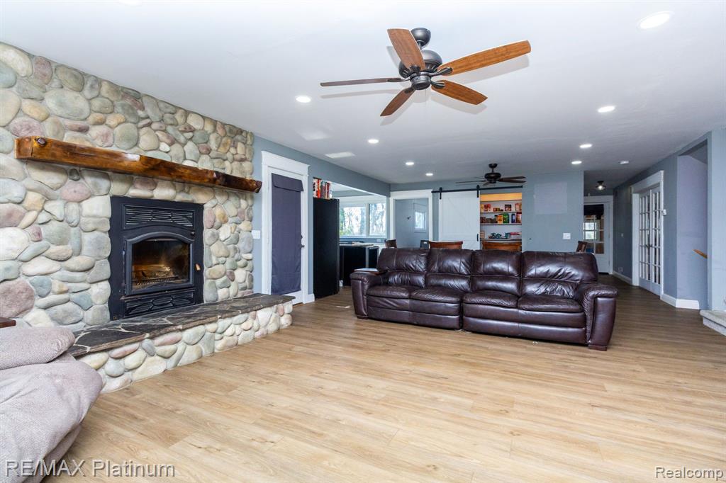 536 N CEDAR Road, Fowlerville, MI 48836 — Photo 11