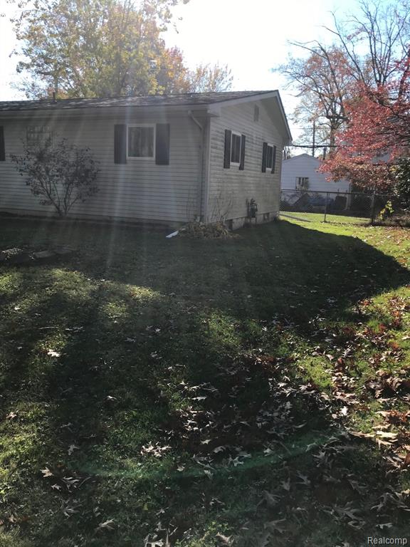 50763 Lenox Street, New Baltimore, MI 48047 — Photo 5