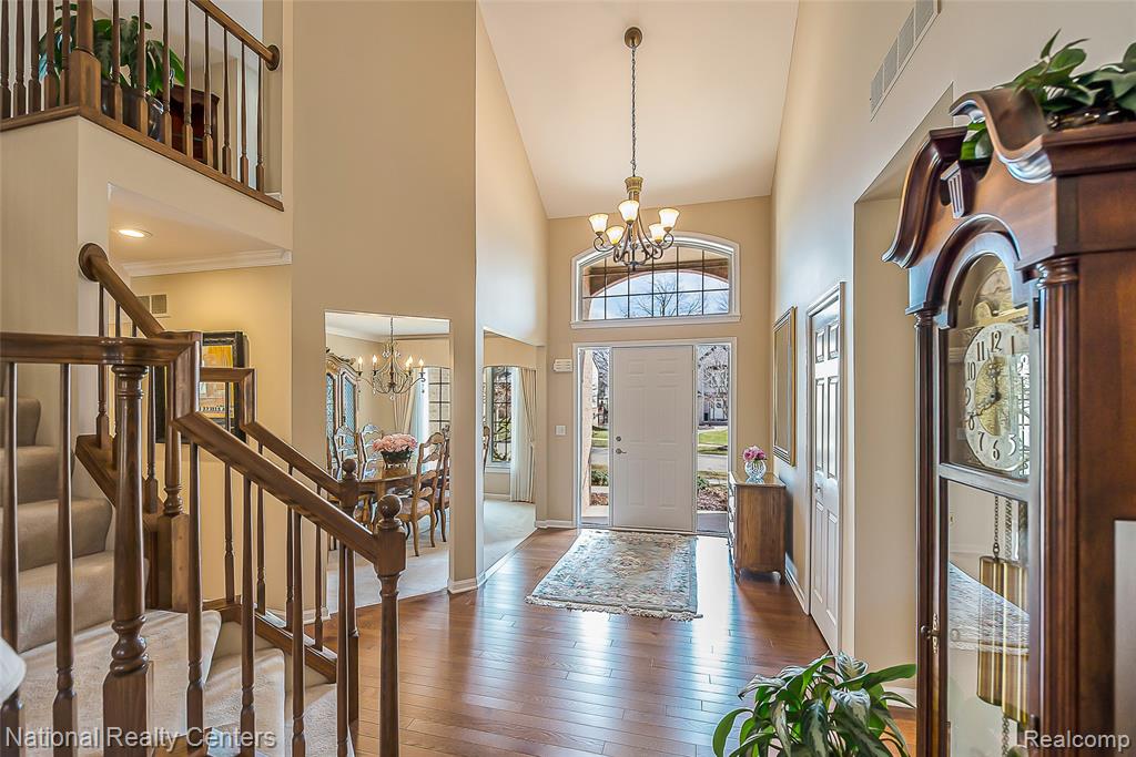 5451 Wentworth Drive, Commerce Twp, MI 48382 — Photo 6