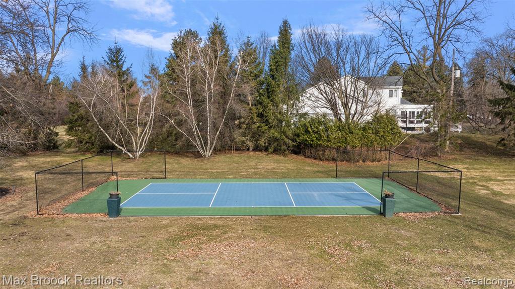 4740 Dow Ridge Road, Orchard Lake Village, MI 48324 — Photo 40