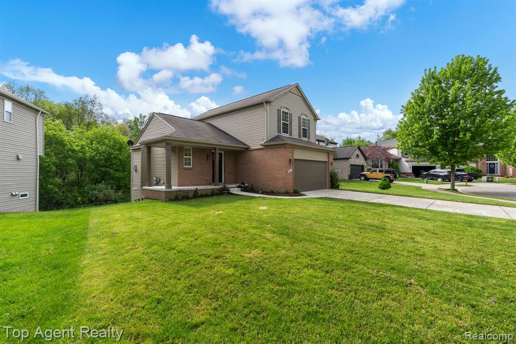 907 Deer Valley Road, Holly, MI 48442 — Photo 32