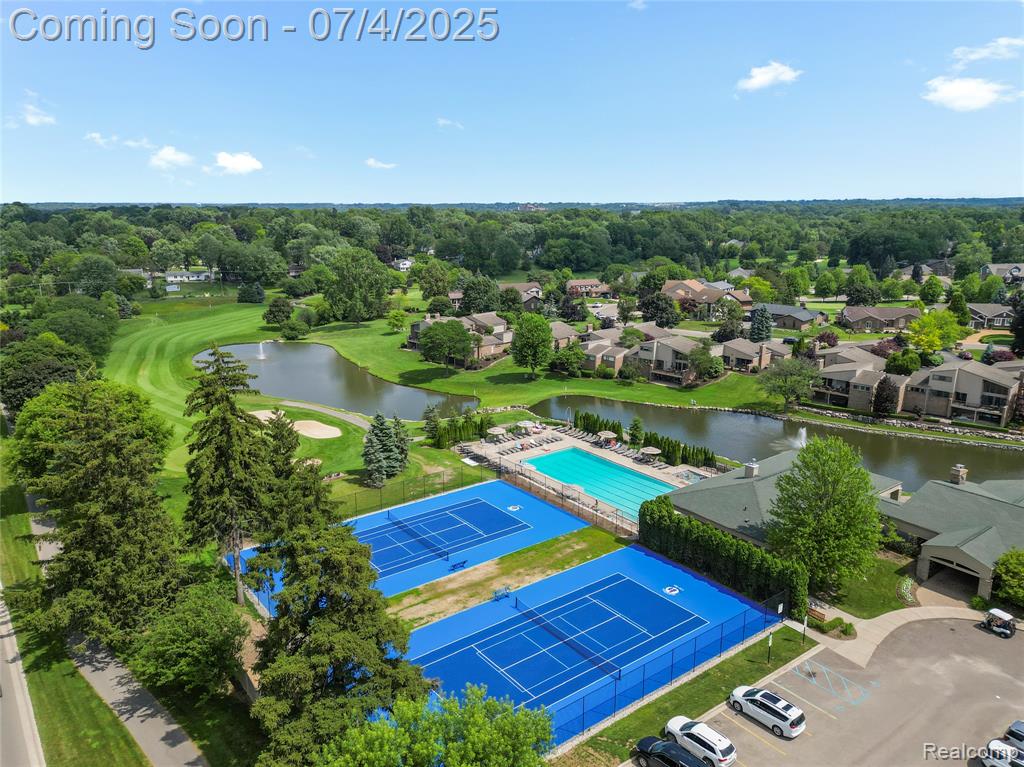 938 Brookwood Lane E, Rochester, MI 48309 — Photo 44
