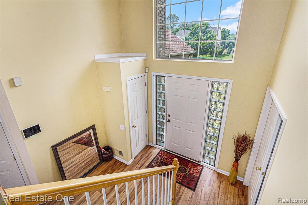 7806 PAINT CREEK Drive, Ypsilanti, MI 48197 — Photo 17