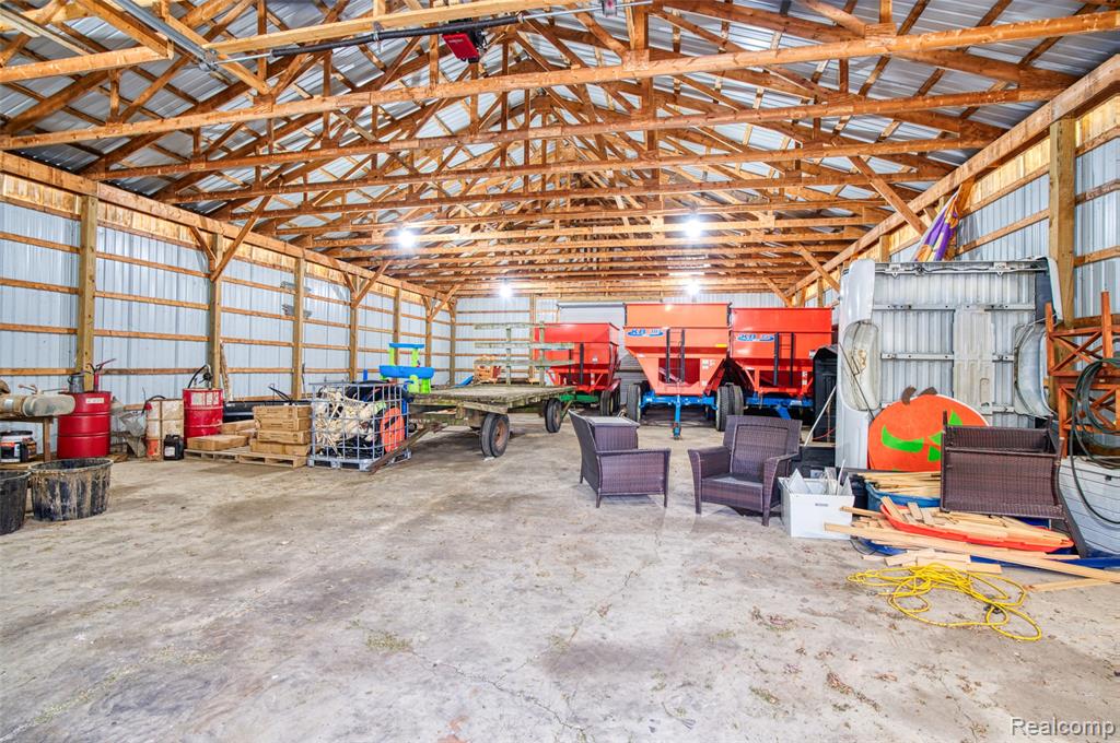 8653 Burnside Rd, Brown, MI 48416 — Photo 39